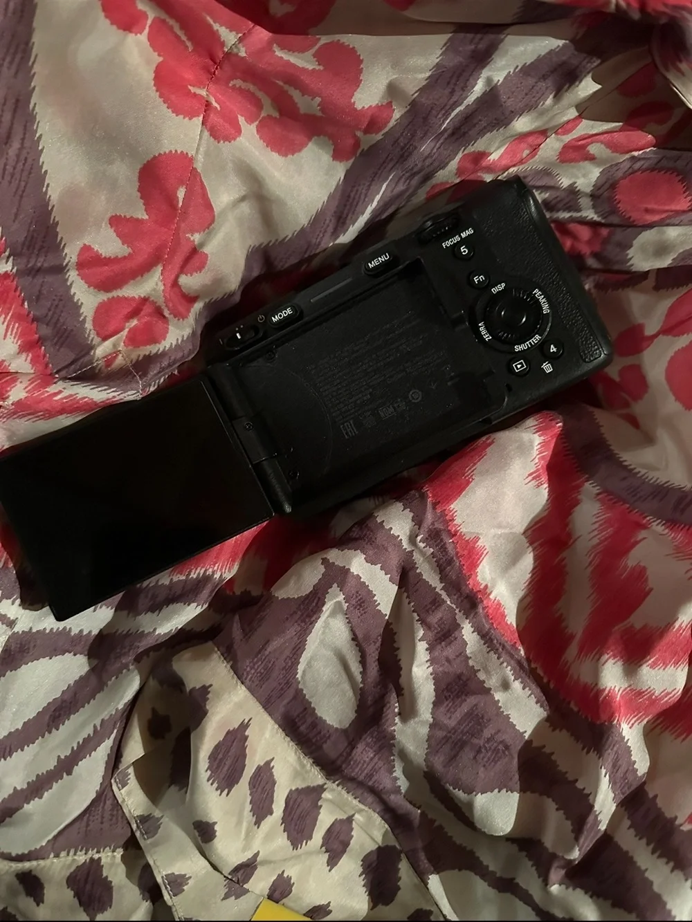 N/A designed black